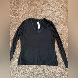 White House black market top